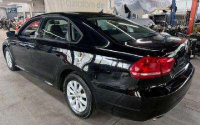 2013 Volkswagen Passat Sedan