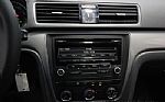 2013 Passat Thumbnail 18