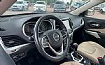 2017 Cherokee Thumbnail 2