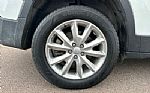2017 Cherokee Thumbnail 38