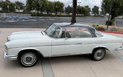 Photo of a 1966 Mercedes-Benz 300SE W12 Coupe for sale