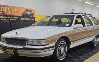 Photo of a 1996 Buick Roadmaster Estate Wagon Collec 1996 Buick Roadmaster Estate Wagon Collectors Edition for sale