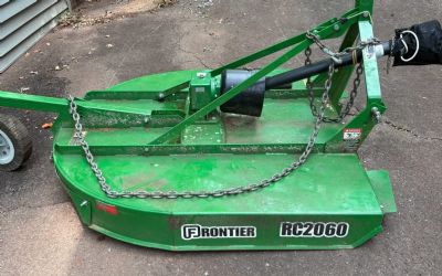 Photo of a 2020 John Deere 3032E Tractor Loader 60