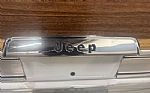 1988 Grand Wagoneer Thumbnail 26