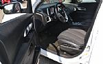 2017 Equinox Thumbnail 8