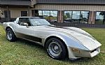 1982 Corvette Thumbnail 1
