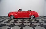 1945 Deluxe Convertible Thumbnail 2