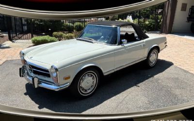 Photo of a 1971 Mercedes-Benz 280-Class SL Pagoda for sale