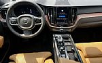2025 XC60 Thumbnail 12