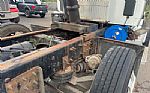 2018 567 Five-Axle Dump Truck Thumbnail 15