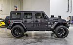 2019 Wrangler Unlimited Sahara Thumbnail 24