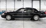 2006 Town Car Thumbnail 21