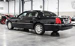 2006 Town Car Thumbnail 22