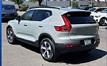 2024 XC40 Thumbnail 4