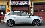 2017 XC60 Thumbnail 3