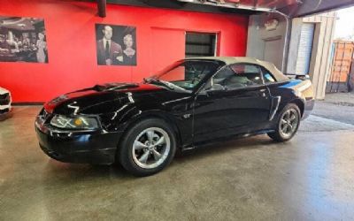Photo of a 2001 Ford Mustang Convertible for sale