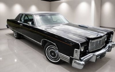 Photo of a 1975 Lincoln Continental for sale