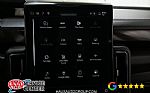 2025 Yukon XL Thumbnail 38