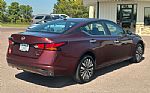 2025 Altima Thumbnail 6