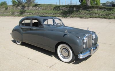 Photo of a 1954 Jaguar Mark VII Saloon- Sunroof for sale