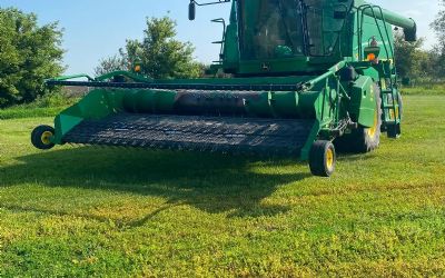 Photo of a 2012 John Deere T670 Combine for sale