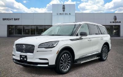 Photo of a 2023 Lincoln Aviator SUV for sale
