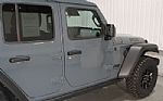 2024 Wrangler Thumbnail 34
