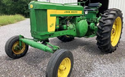 Photo of a 1957 John Deere 620 Tractor for sale