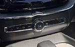 2025 XC60 Thumbnail 32