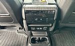 2022 Wagoneer Thumbnail 26