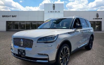 Photo of a 2023 Lincoln Aviator SUV for sale