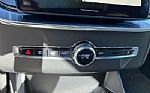 2026 XC90 Thumbnail 32