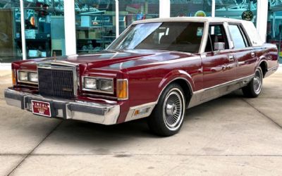 Photo of a 1989 Lincoln Town Car Signature 4DR Sedan for sale