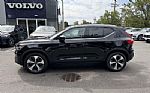 2023 XC40 Thumbnail 7