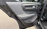2023 XC40 Thumbnail 23