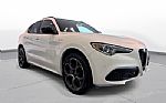 2023 Stelvio Thumbnail 10