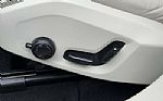 2025 XC60 Plug-In Hybrid Thumbnail 17
