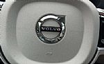 2025 XC60 Plug-In Hybrid Thumbnail 24