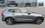 2021 XC60 Thumbnail 2