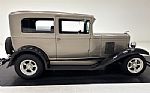 1930 AD Universal 2 Door Sedan Thumbnail 6