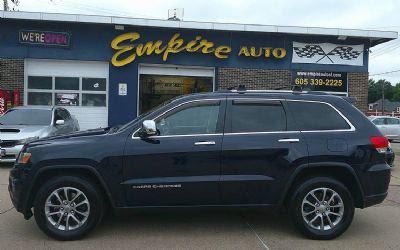 Photo of a 2015 Jeep Grand Cherokee Limited 4X4 4DR SUV for sale