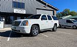 2013 Yukon XL Thumbnail 1