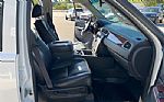 2013 Yukon XL Thumbnail 15