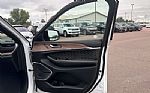 2023 Grand Cherokee L Thumbnail 30