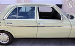 1977 240D Thumbnail 51