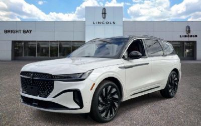 Photo of a 2024 Lincoln Nautilus SUV for sale