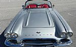 1961 Corvette Convertible Thumbnail 13