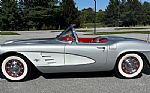 1961 Corvette Convertible Thumbnail 62