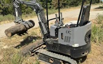 Photo of a 2025 Kymron RH14G Mini Crawler Excavator for sale