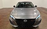 2024 Altima Thumbnail 41